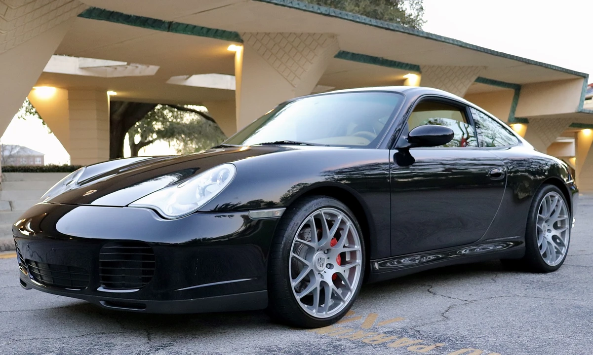 2002 Porsche 996 Carrera 4S - Image 2 of 31