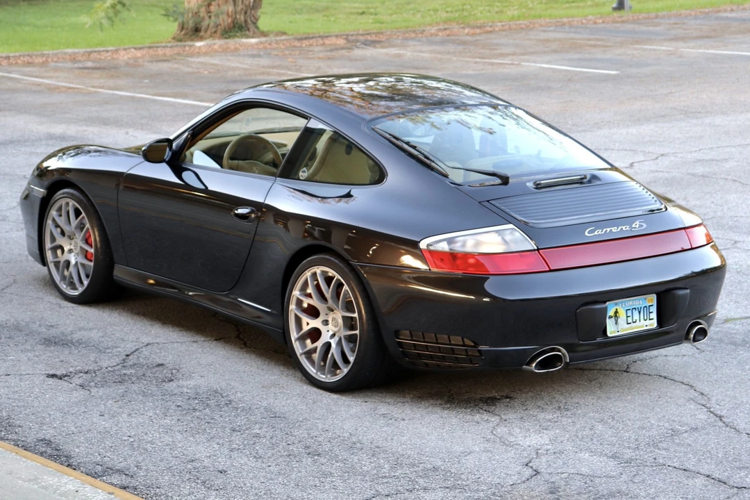 2002 Porsche 996 Carrera 4S - Image 24 of 31