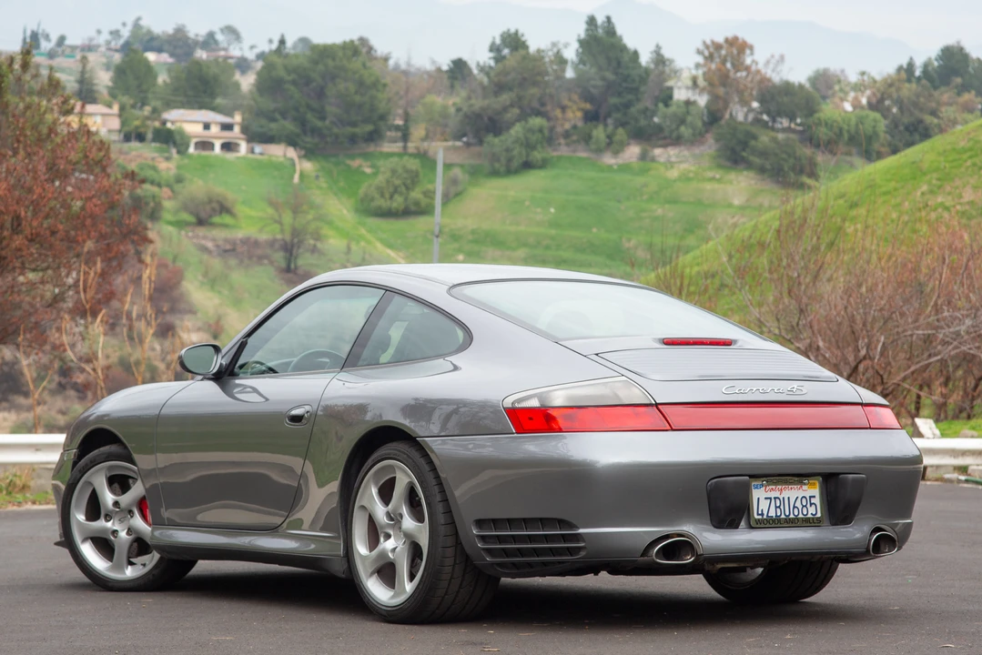 2002 Porsche 996 Carrera 4S - Image 14 of 31