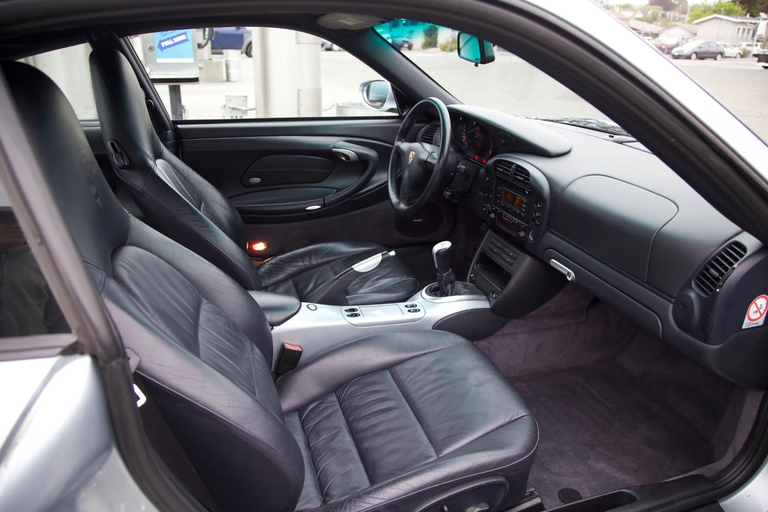 2002 Porsche 996 Carrera 4S - Image 18 of 31