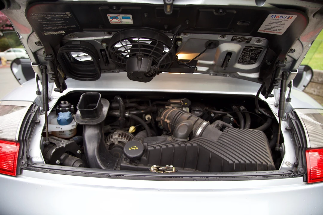 2002 Porsche 996 Carrera 4S - Image 22 of 31