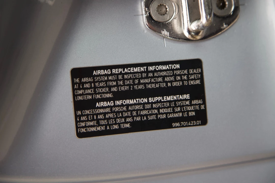 2002 Porsche 996 Carrera 4S - Image 26 of 31
