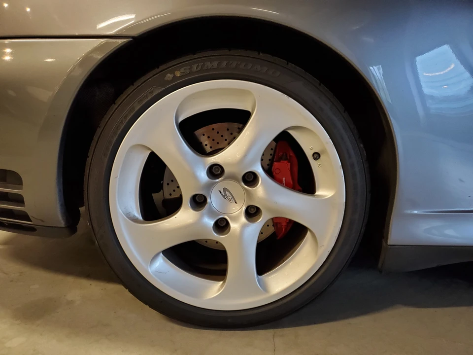 2002 Porsche 996 Carrera 4S - Image 24 of 31