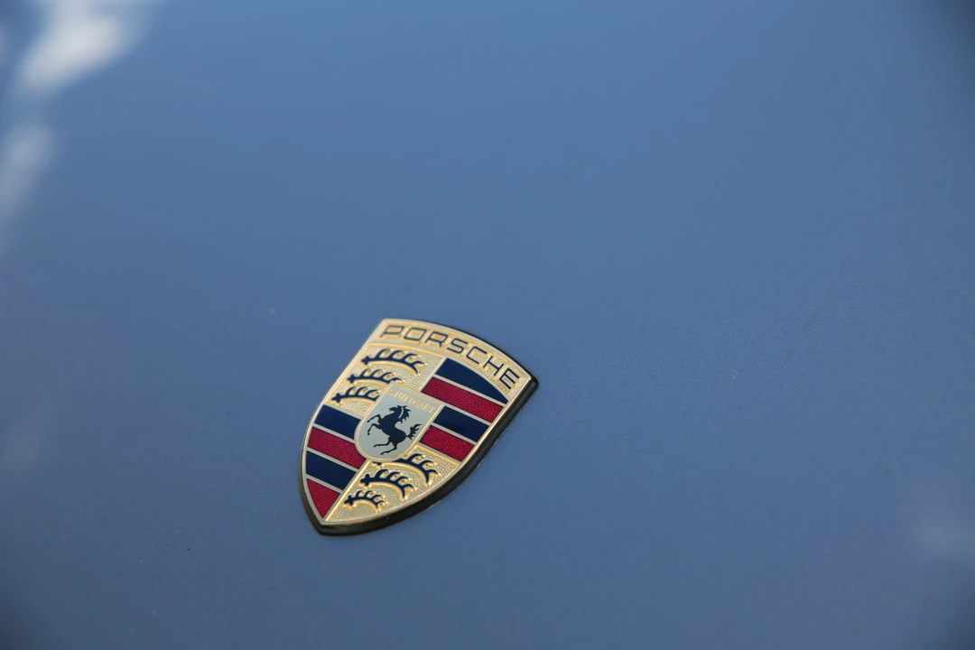 2002 Porsche 996 Carrera 4S - Image 20 of 31