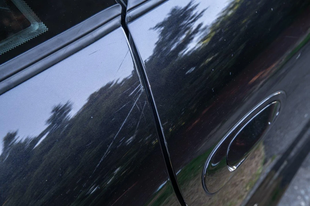 2002 Porsche 996 Carrera 4S - Image 18 of 31