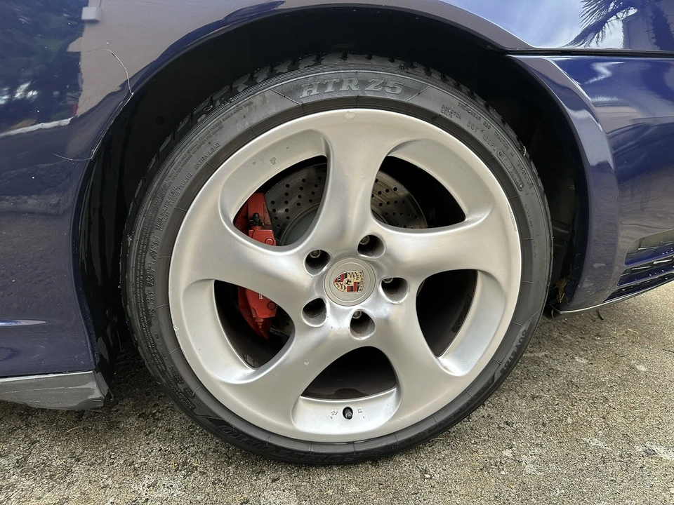 2002 Porsche 996 Carrera 4S - Image 11 of 16