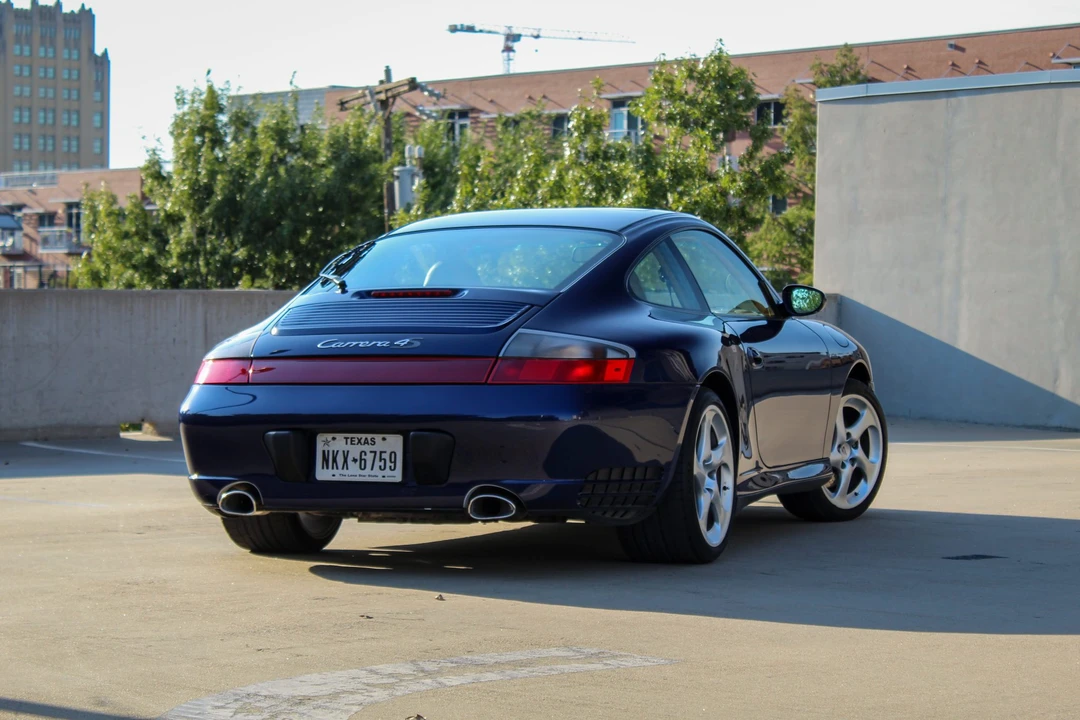 2002 Porsche 996 Carrera 4S - Image 10 of 31