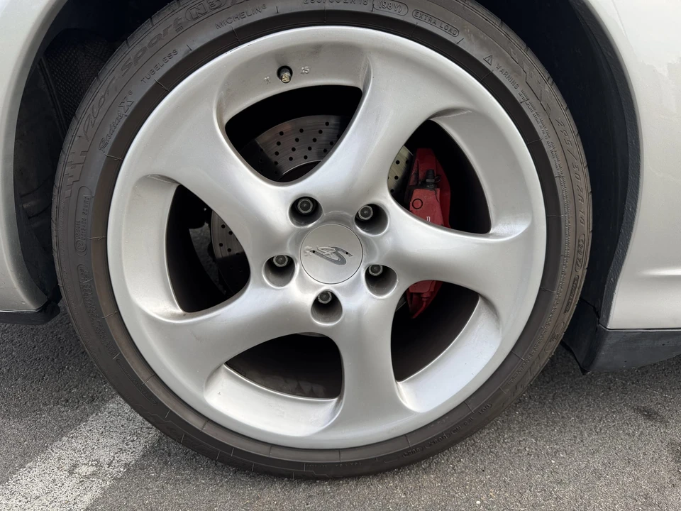 2002 Porsche 996 Carrera 4S - Image 25 of 31