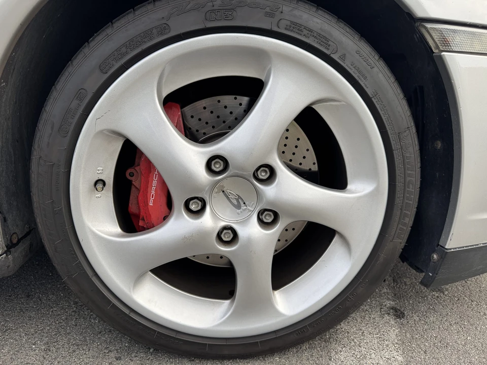 2002 Porsche 996 Carrera 4S - Image 24 of 31