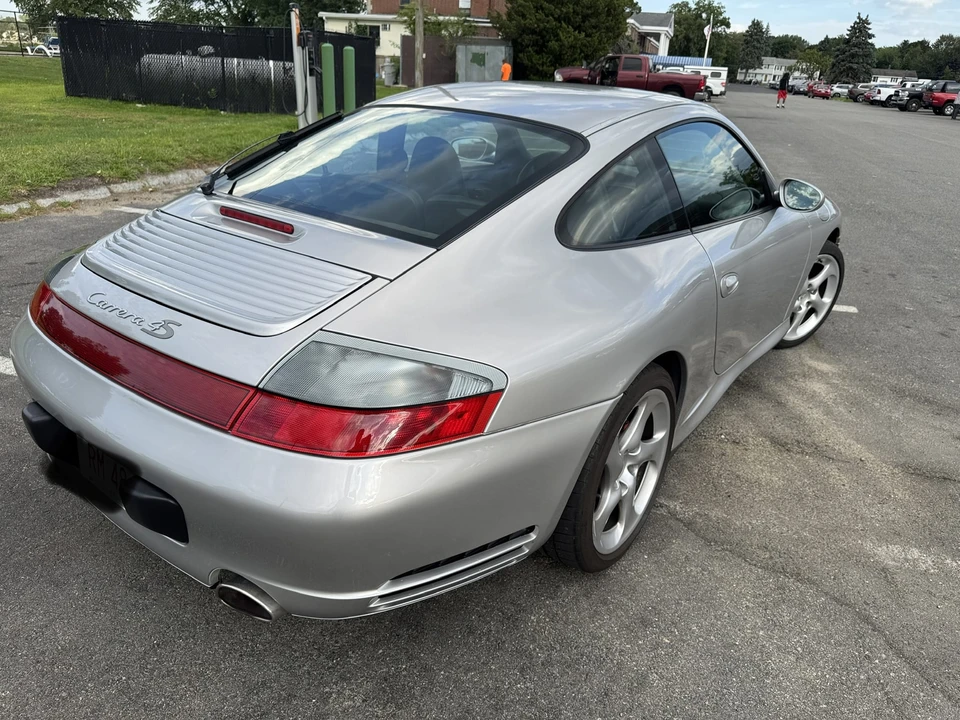 2002 Porsche 996 Carrera 4S - Image 12 of 31