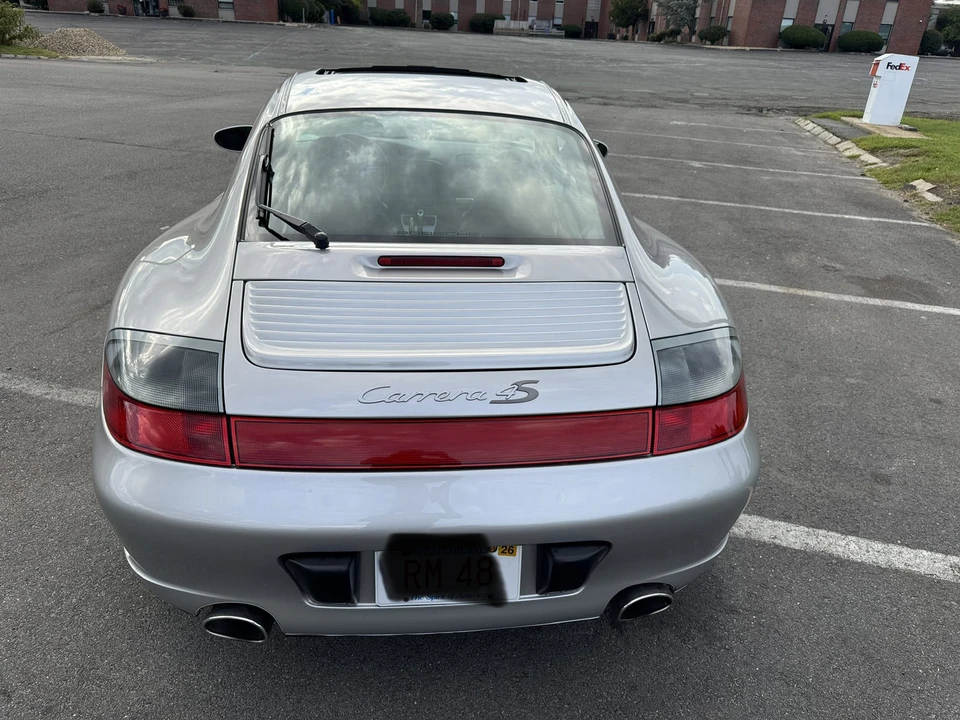 2002 Porsche 996 Carrera 4S - Image 9 of 31