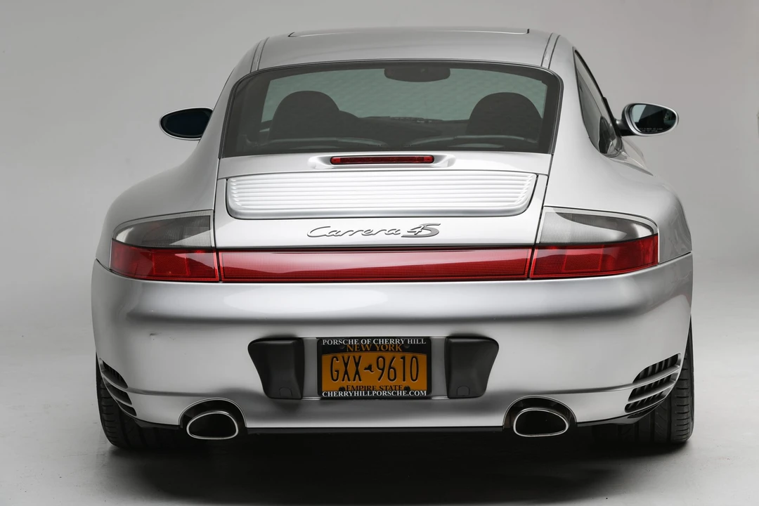 2002 Porsche 996 Carrera 4S - Image 10 of 31