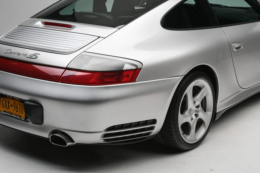 2002 Porsche 996 Carrera 4S - Image 24 of 31