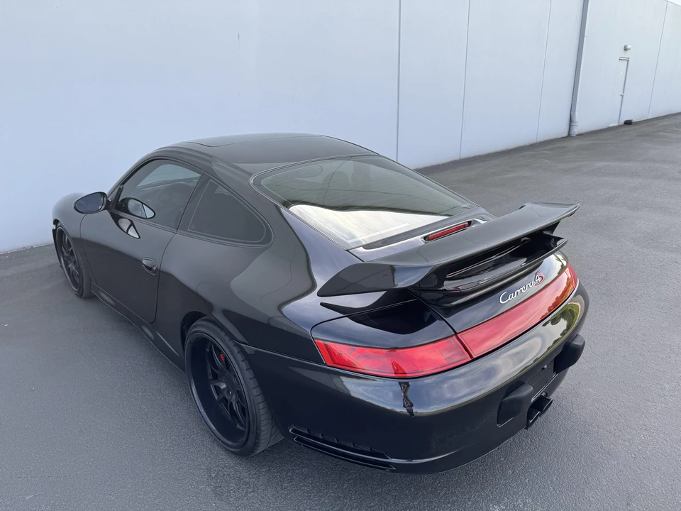 2002 Porsche 996 Carrera 4S - Image 10 of 31