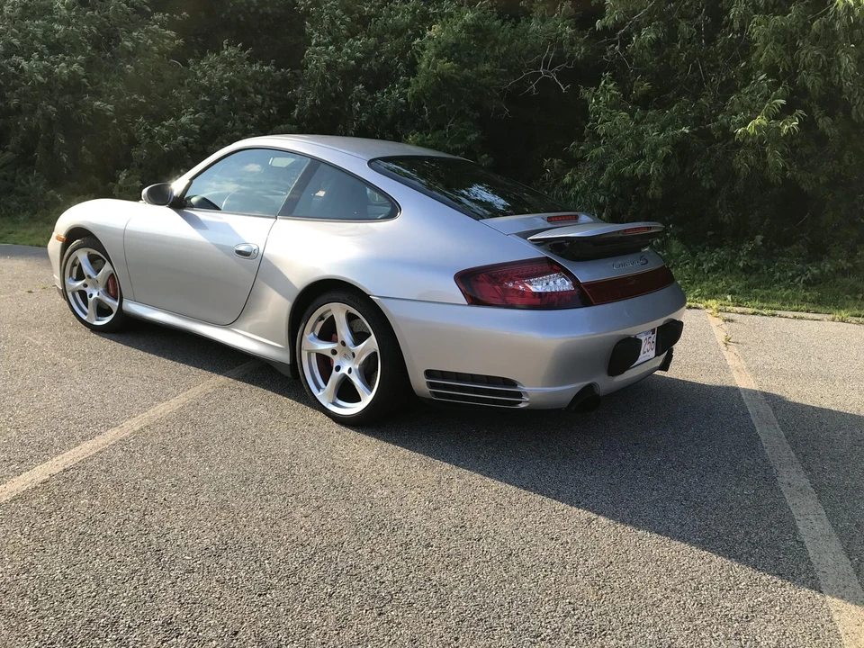 2002 Porsche 996 Carrera 4S - Image 18 of 31