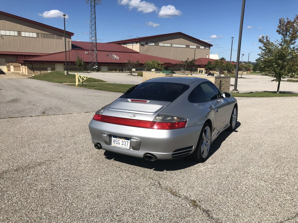 2002 Porsche 996 Carrera 4S - Image 11 of 31
