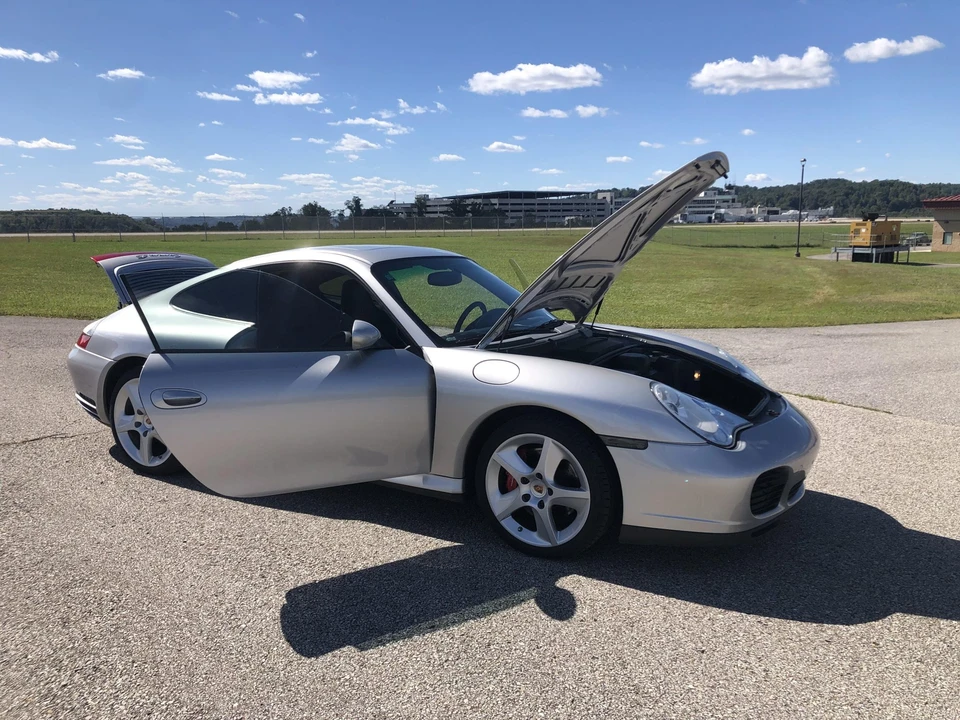 2002 Porsche 996 Carrera 4S - Image 29 of 31