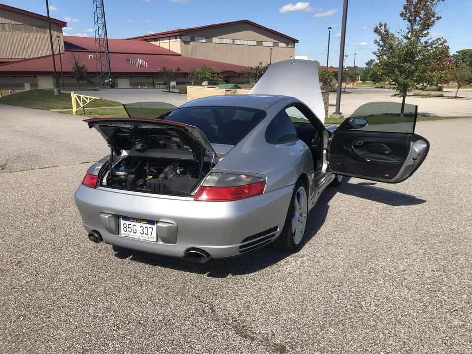 2002 Porsche 996 Carrera 4S - Image 27 of 31
