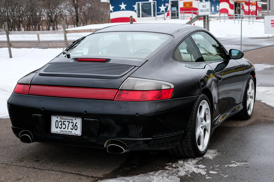 2002 Porsche 996 Carrera 4S - Image 21 of 31