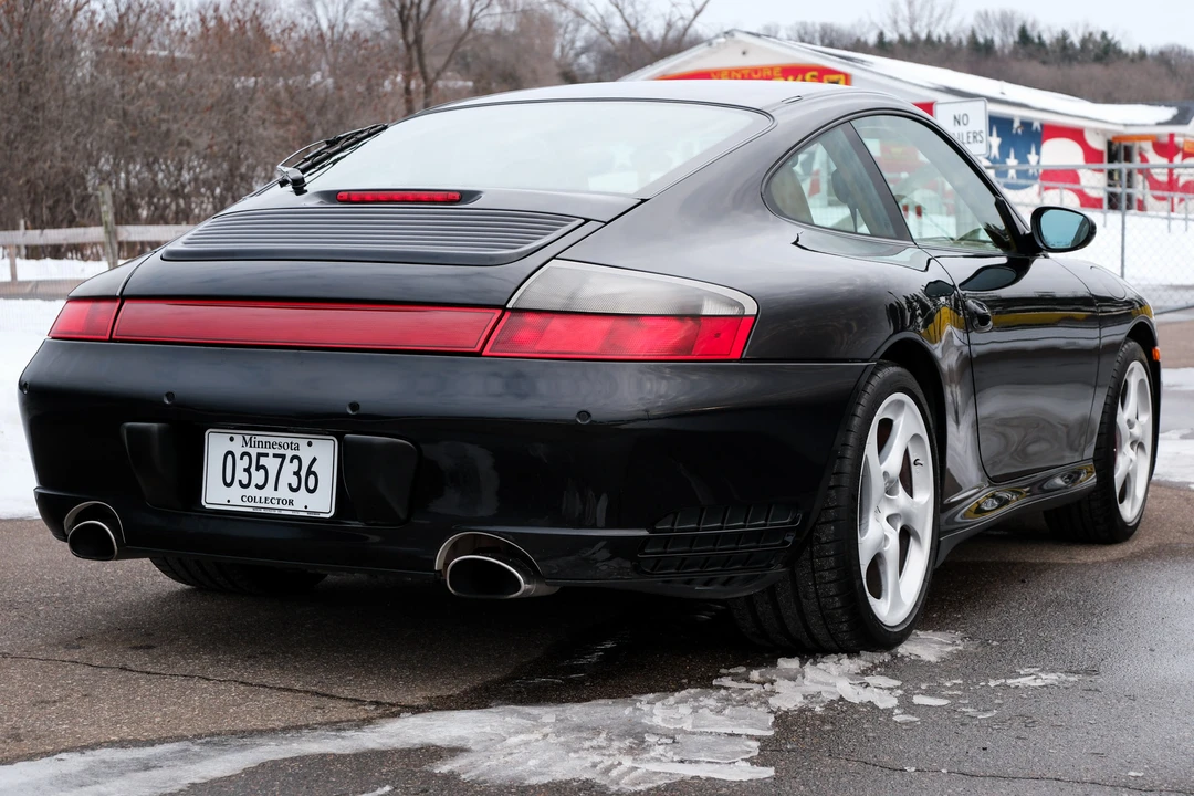 2002 Porsche 996 Carrera 4S - Image 22 of 31