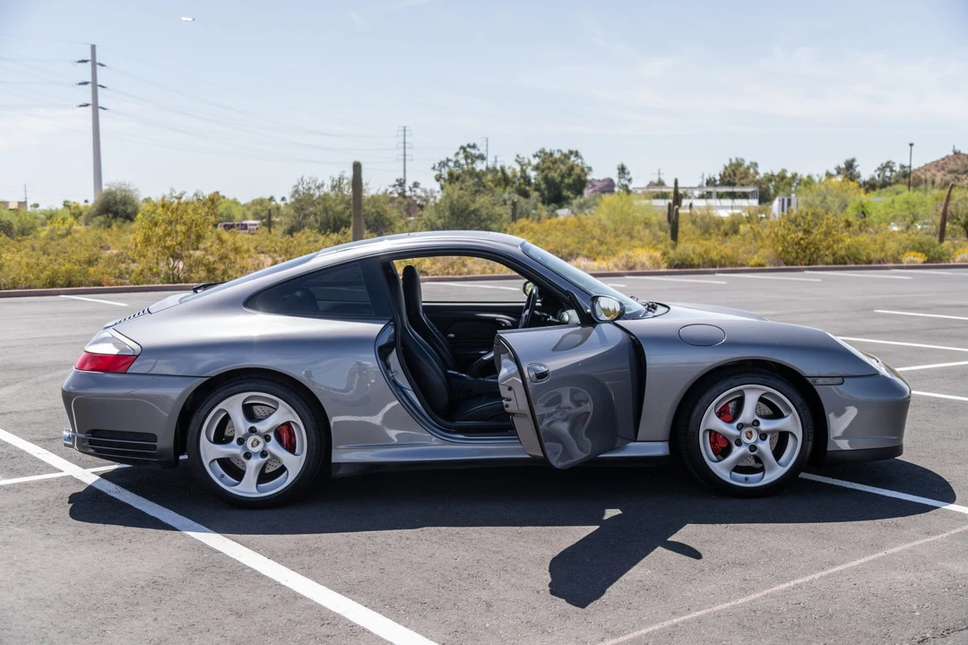 2002 Porsche 996 Carrera 4S - Image 23 of 31