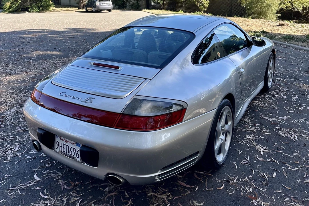 2002 Porsche 996 Carrera 4S - Image 24 of 31