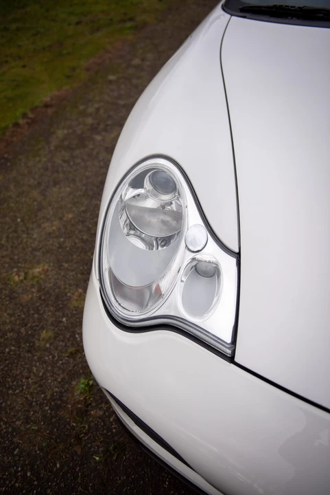 2002 Porsche 996 Carrera 4S - Image 15 of 31
