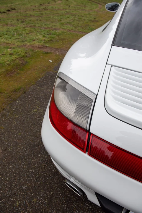 2002 Porsche 996 Carrera 4S - Image 27 of 31