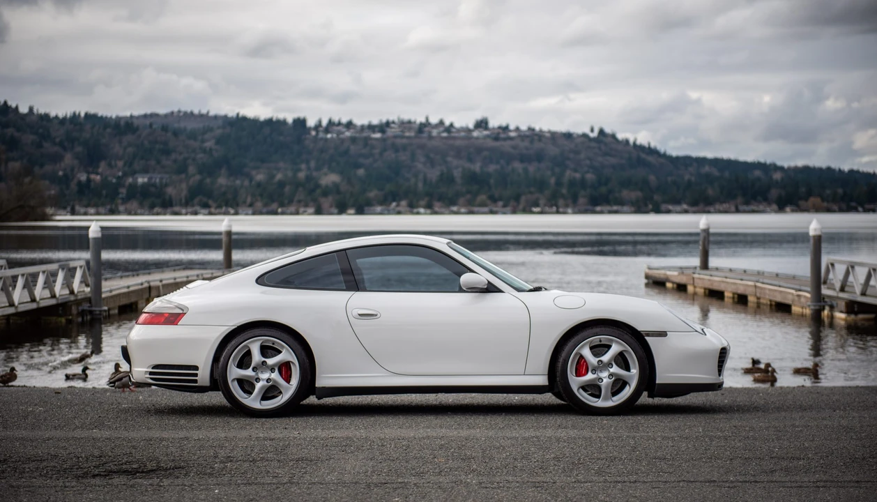 2002 Porsche 996 Carrera 4S - Image 10 of 31