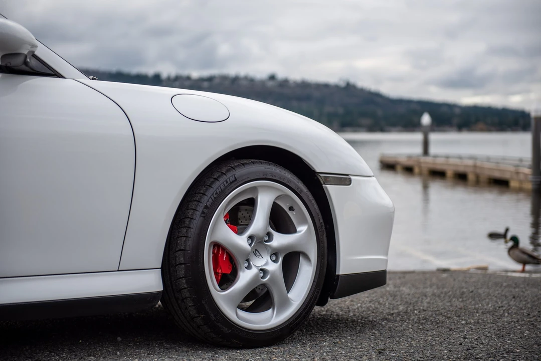 2002 Porsche 996 Carrera 4S - Image 20 of 31