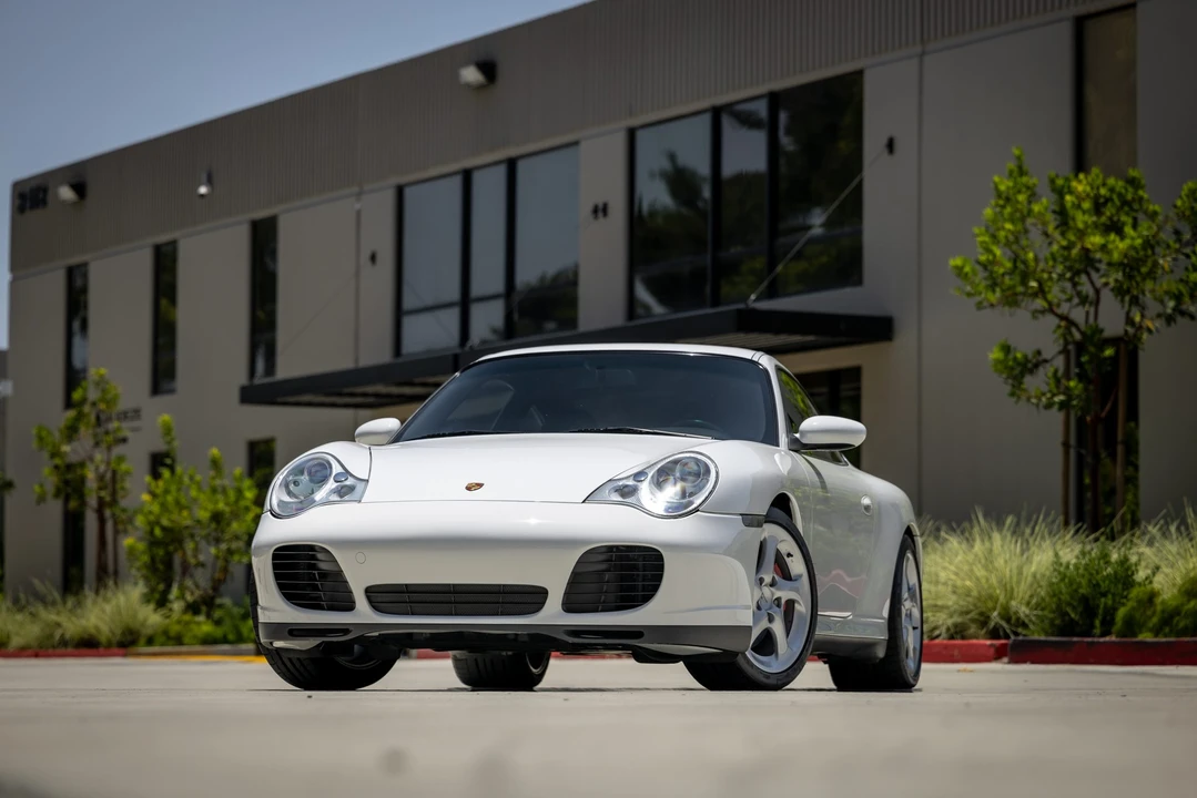 2002 Porsche 996 Carrera 4S - Image 25 of 31