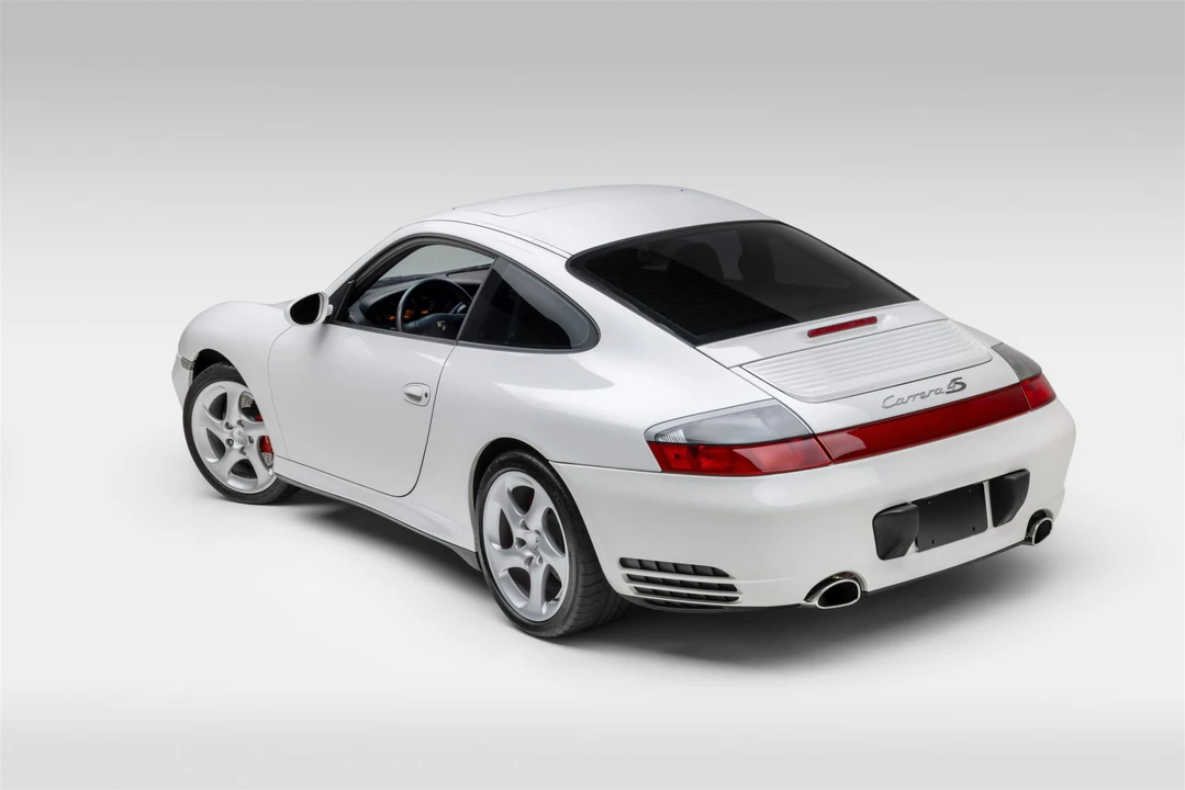 2002 Porsche 996 Carrera 4S - Image 18 of 31