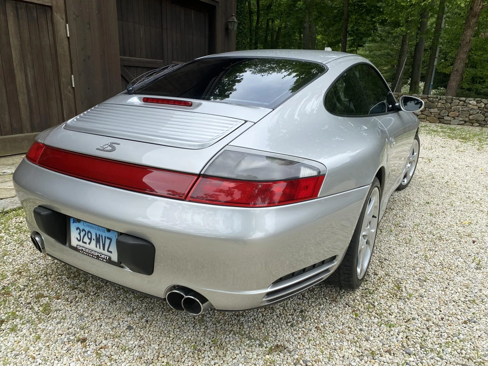 2002 Porsche 996 Carrera 4S - Image 10 of 31
