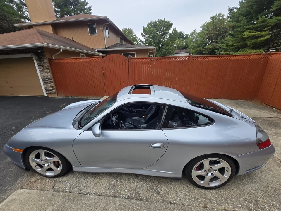 2002 Porsche 996 Carrera 4S - Image 23 of 31