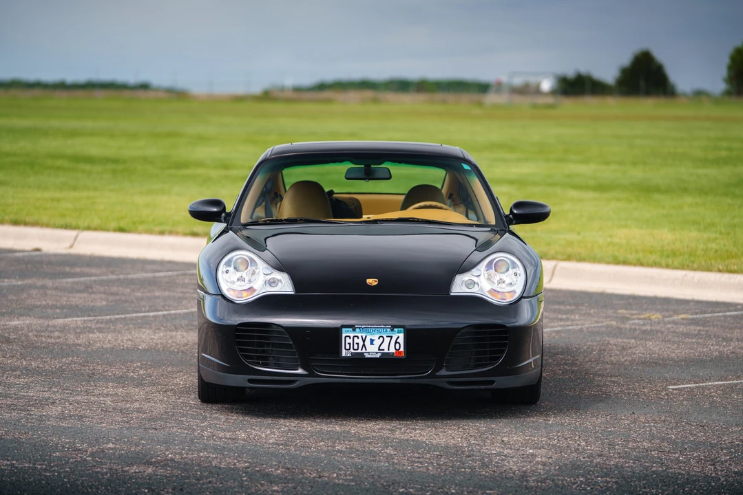 2002 Porsche 996 Carrera 4S - Image 10 of 31