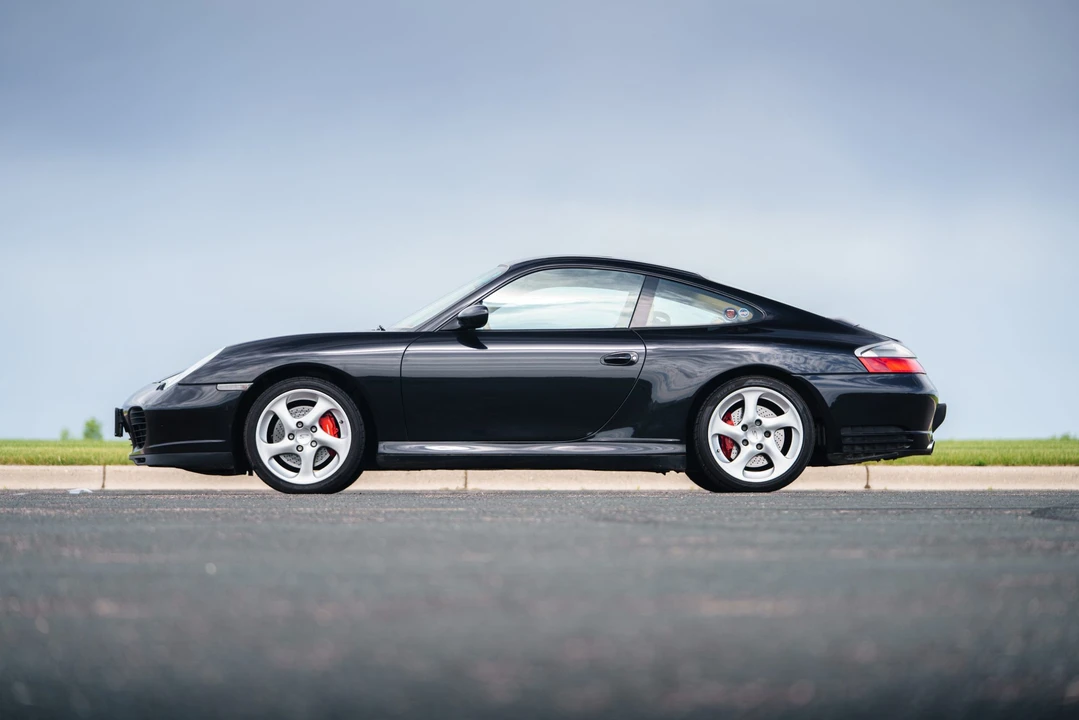 2002 Porsche 996 Carrera 4S - Image 2 of 31