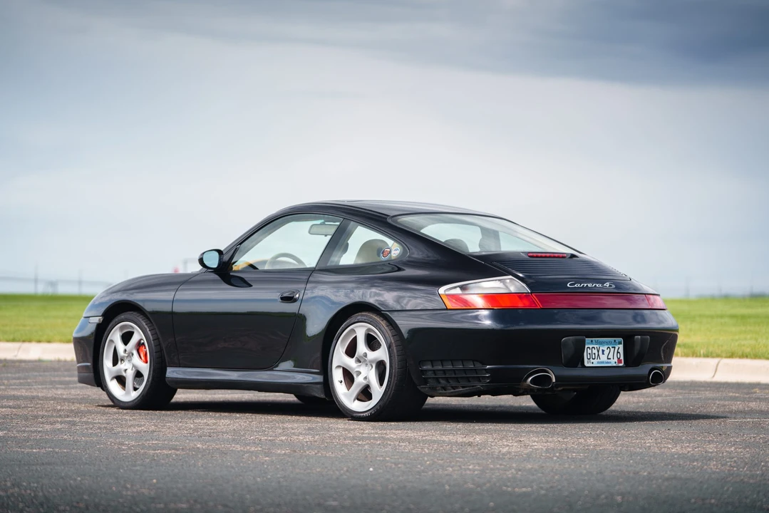 2002 Porsche 996 Carrera 4S - Image 21 of 31