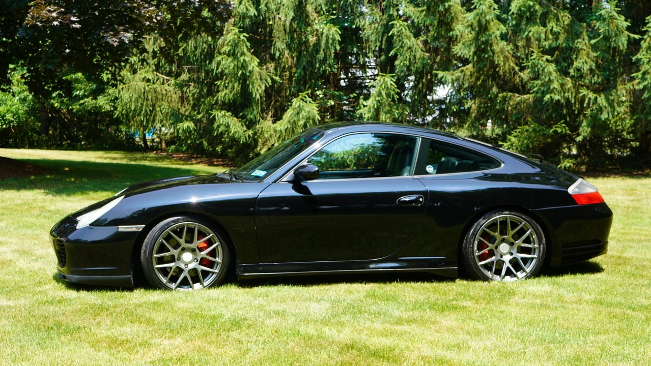 2002 Porsche 996 Carrera 4S - Image 4 of 31