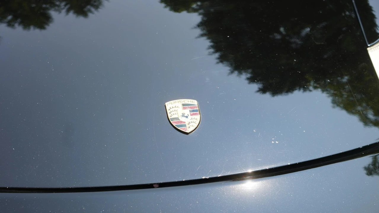 2002 Porsche 996 Carrera 4S - Image 27 of 31