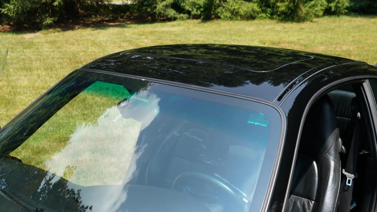 2002 Porsche 996 Carrera 4S - Image 28 of 31