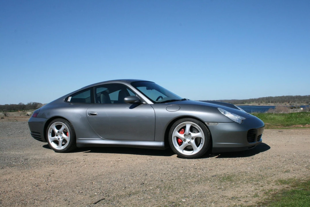 2002 Porsche 996 Carrera 4S - Image 27 of 31