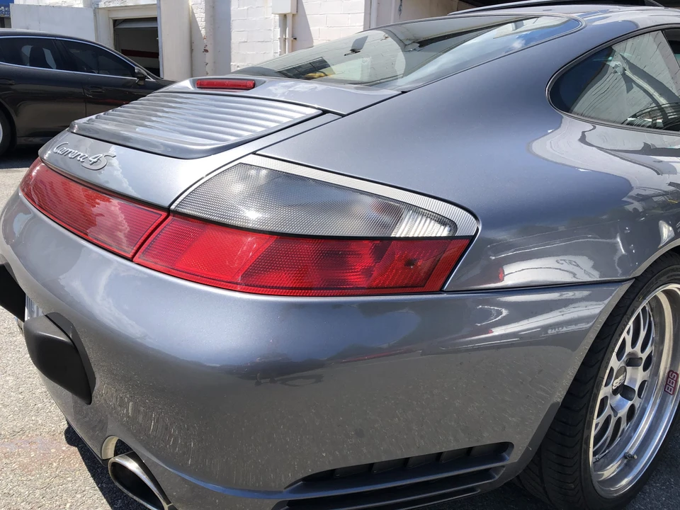 2002 Porsche 996 Carrera 4S - Image 25 of 31