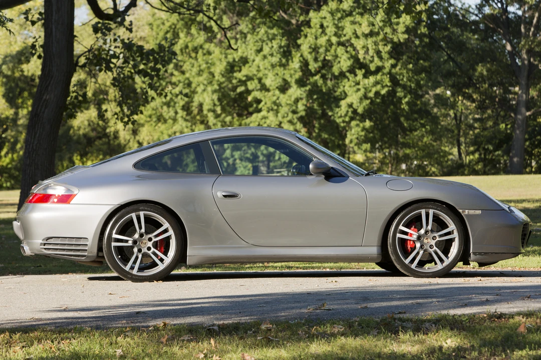 2002 Porsche 996 Carrera 4S - Image 10 of 31
