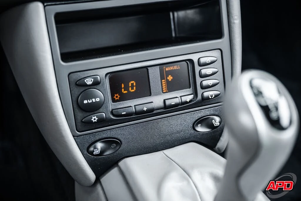 2002 Porsche 996 Carrera 4S - Image 15 of 31