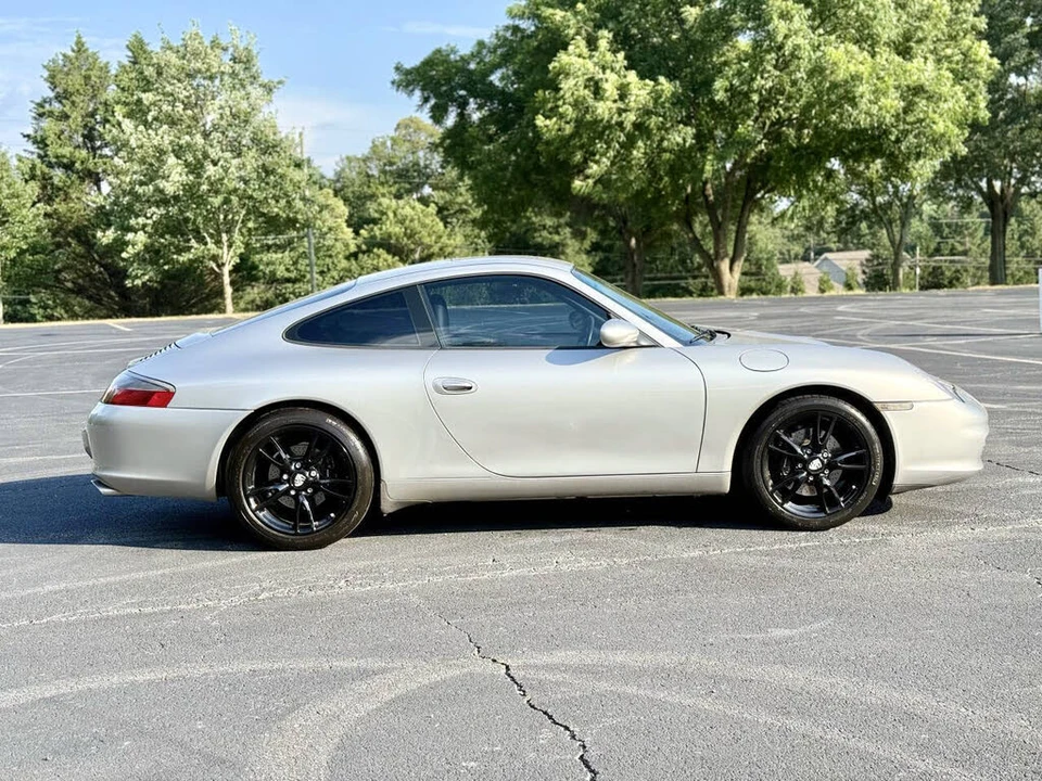 2002 Porsche 996 Carrera 4S - Image 9 of 24