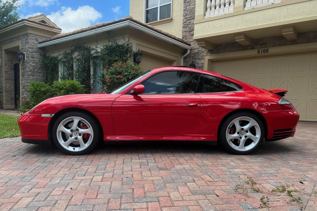 2002 Porsche 996 Carrera 4S - Image 25 of 31