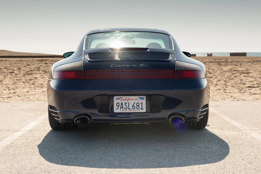2002 Porsche 996 Carrera 4S - Image 24 of 31