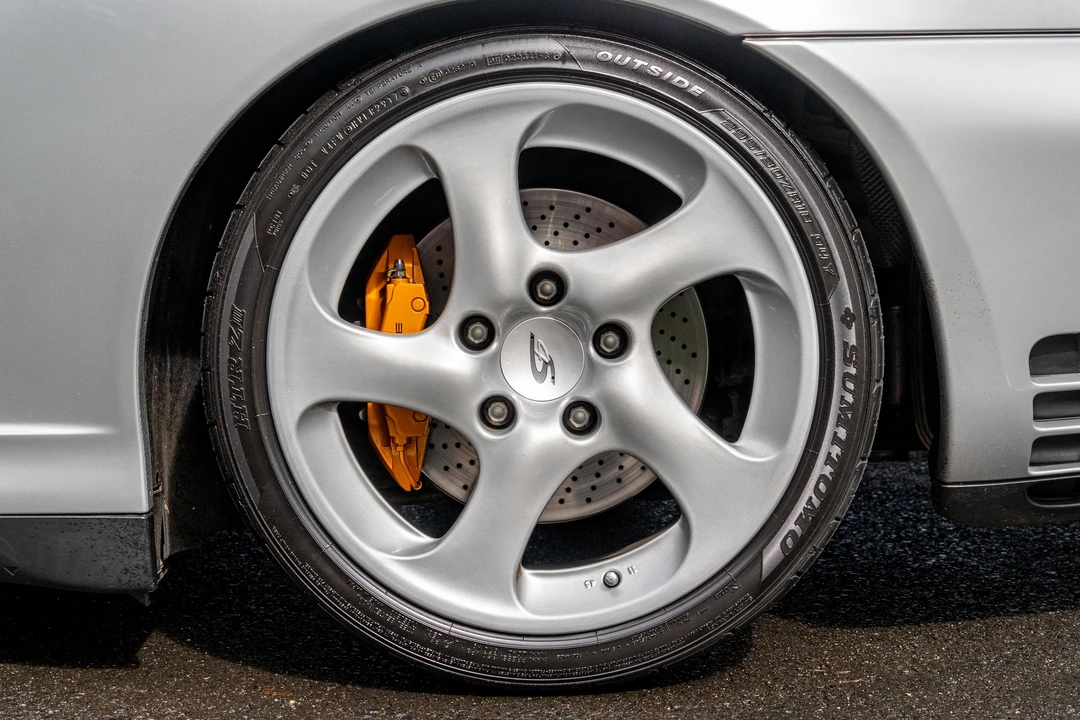 2002 Porsche 996 Carrera 4S - Image 14 of 31