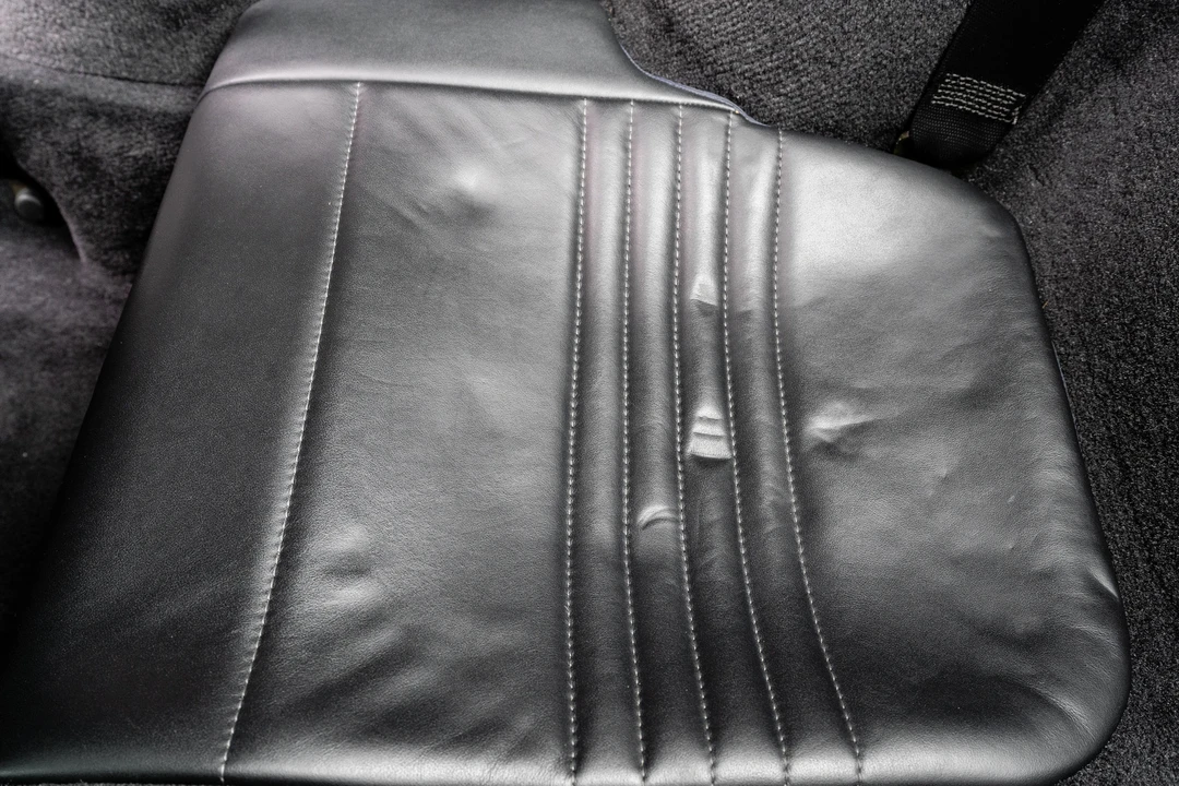 2002 Porsche 996 Carrera 4S - Image 27 of 31