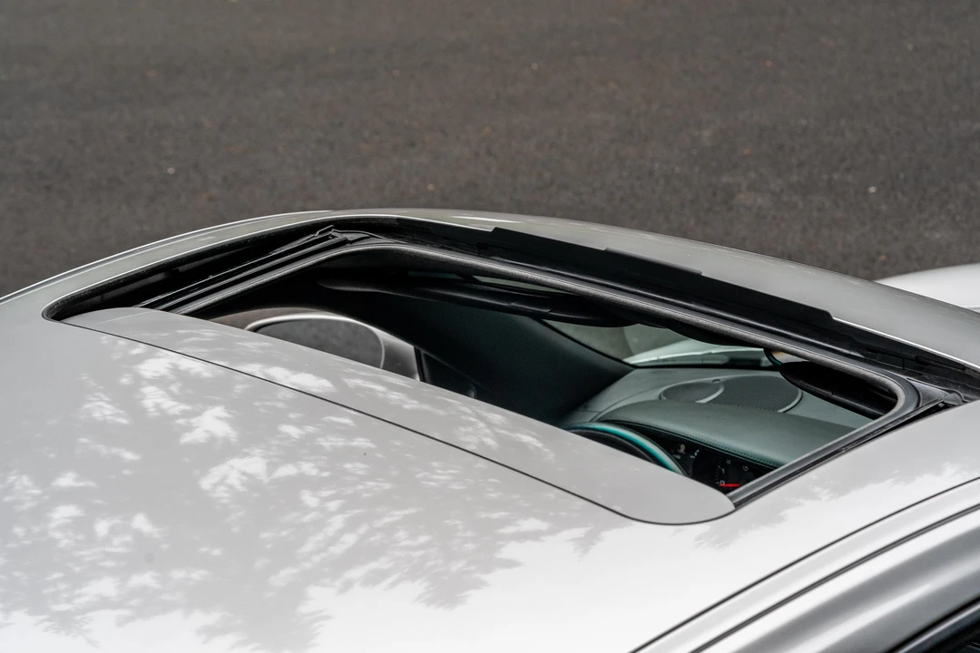 2002 Porsche 996 Carrera 4S - Image 12 of 31